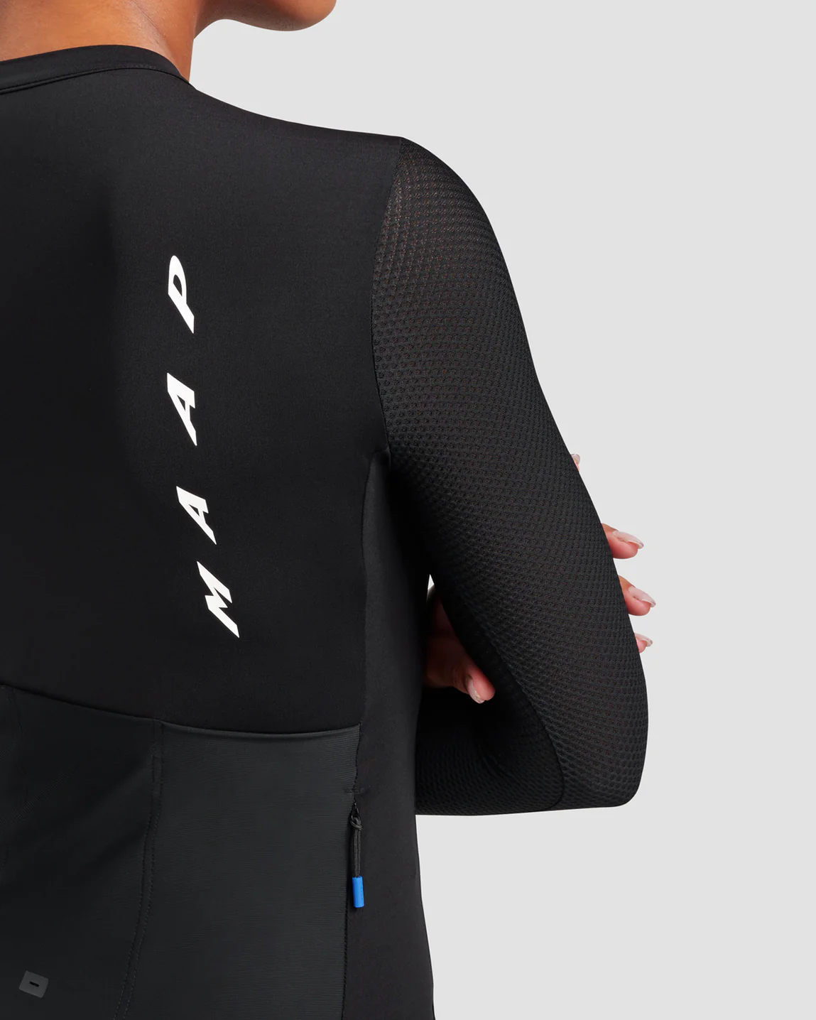 MAP-WAL119_BLK_Women_s_20Evade_20Pro_20Base_20LS_20Jersey_202.0_Black_PDP_SPECS_02_DESKTOP.webp