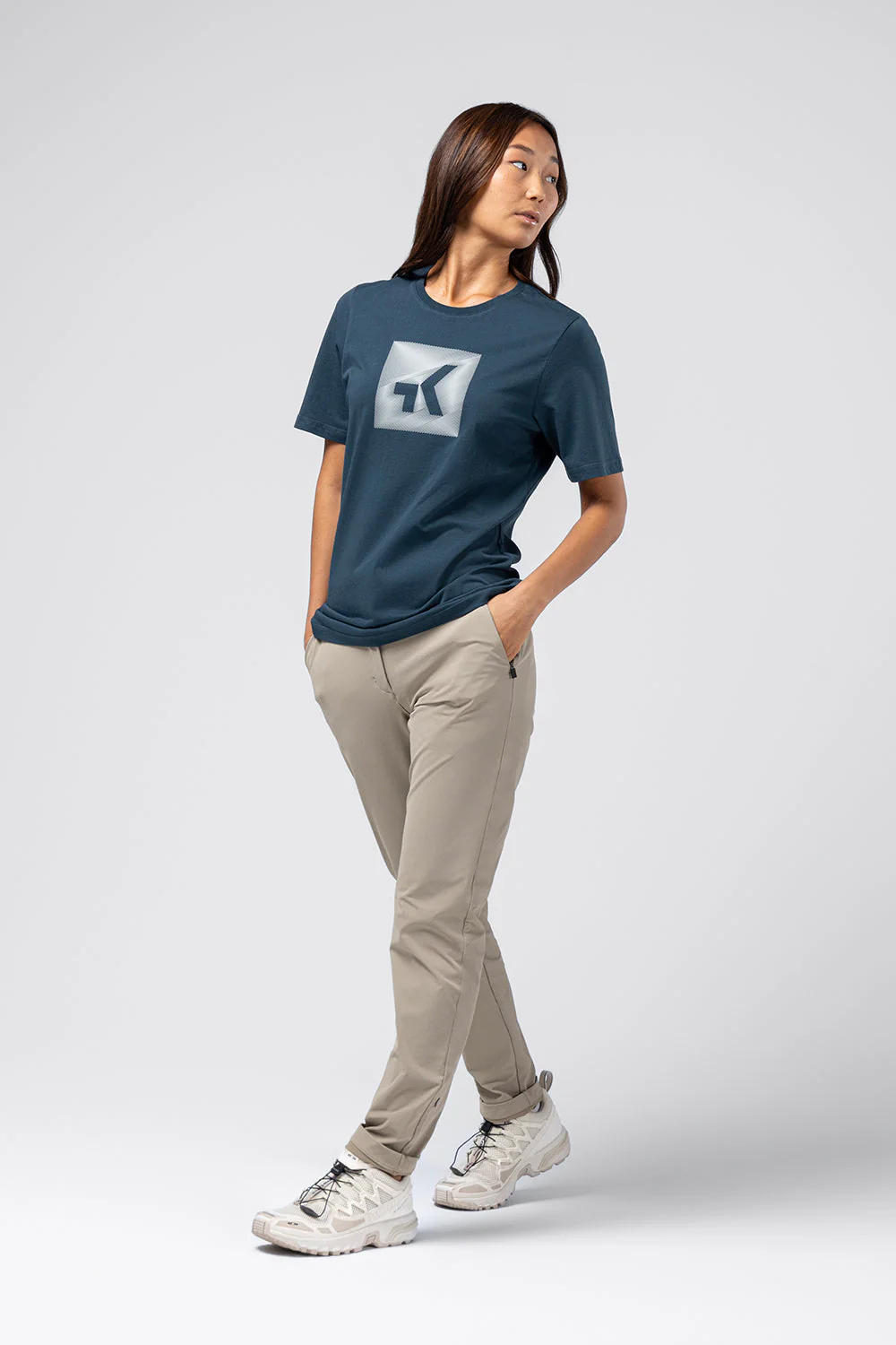 CAMISETA-MANGA-CORTA-OVERLINES-2.0-WOMEN-SPELLBOUND-1.webp