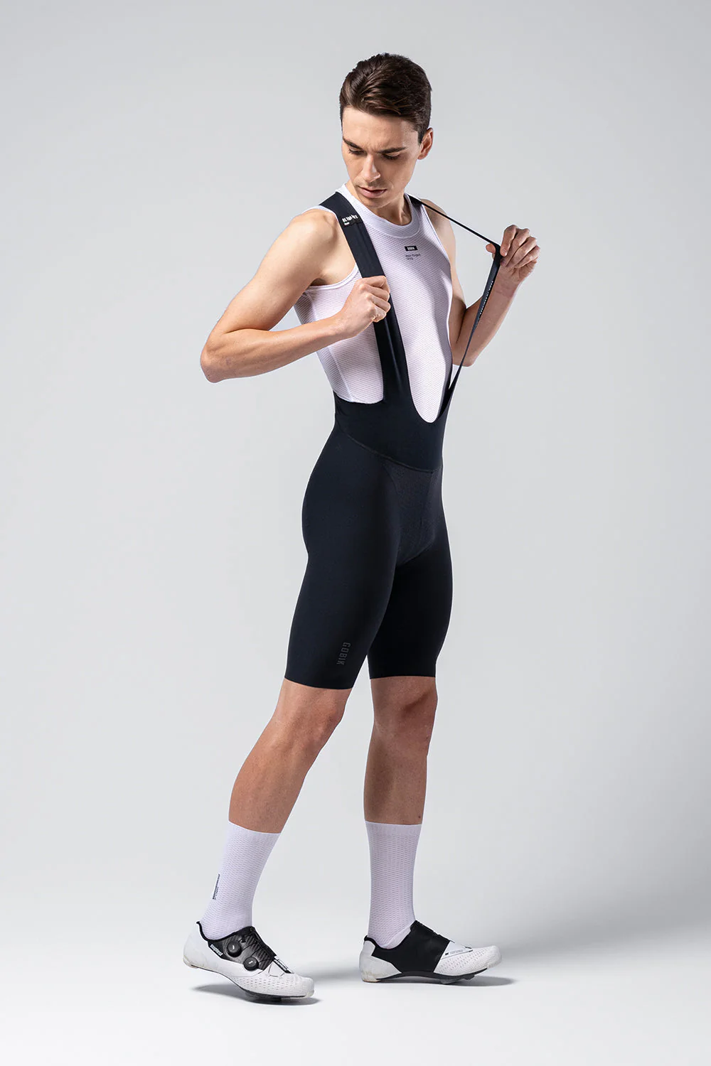 bib-short-ultralite-2-0-men-black-k12-10-02-060-003-00.webp