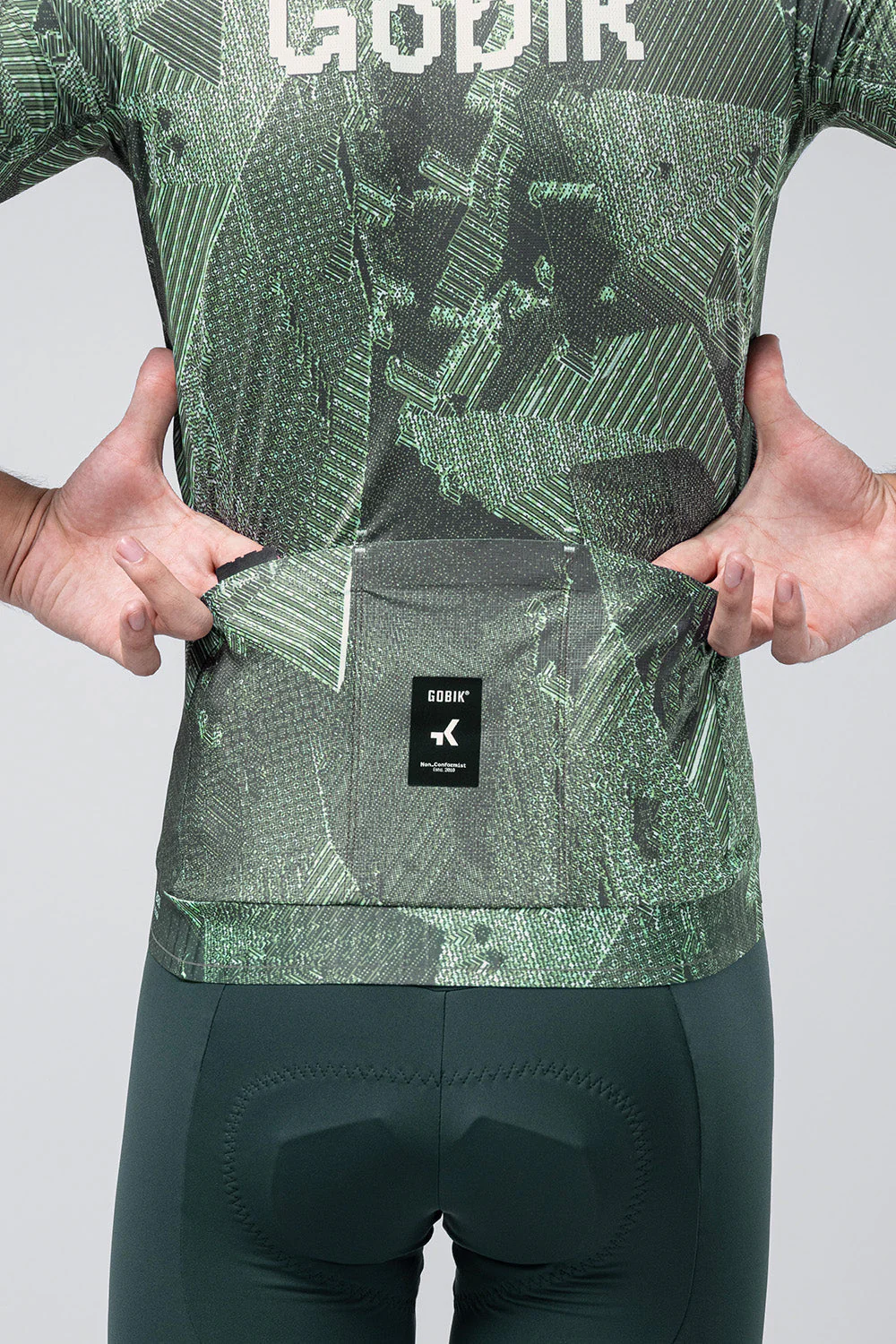 short-sleeve-jersey-magnitude-men-crash-preorder-warm26-09.webp