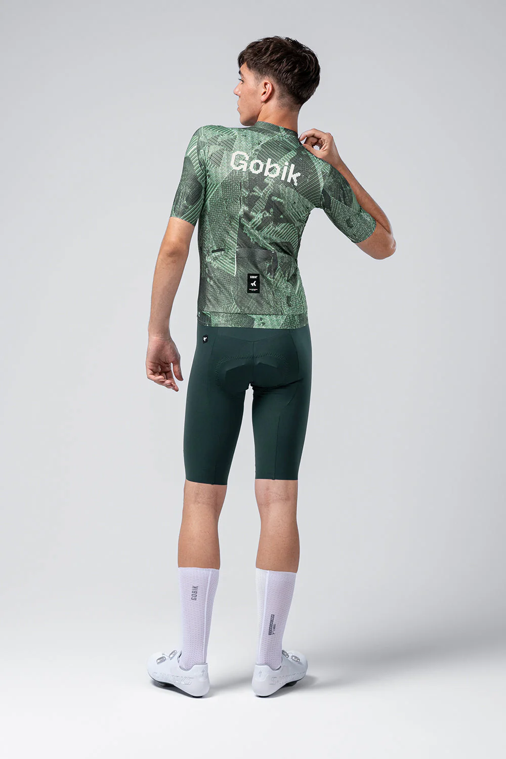short-sleeve-jersey-magnitude-men-crash-preorder-warm26-08.webp
