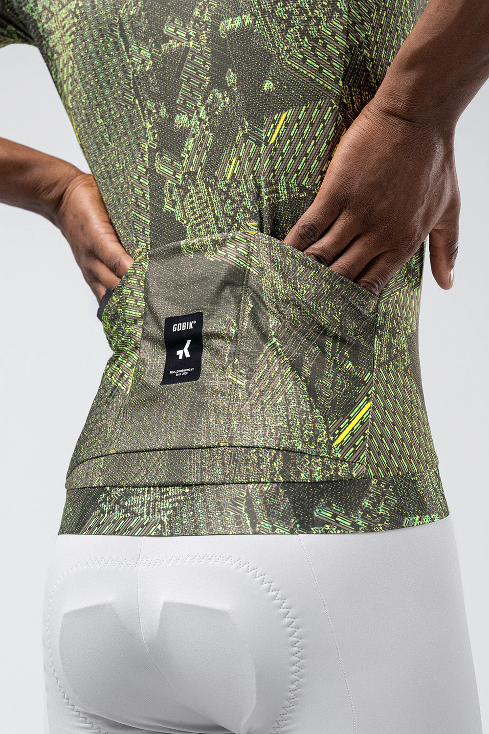 short-sleeve-jersey-cx-pro-4-0-unisex-bug-preorder-warm26-10_ef657980-a31d-4c10-9c1a-e3989c81a775.webp