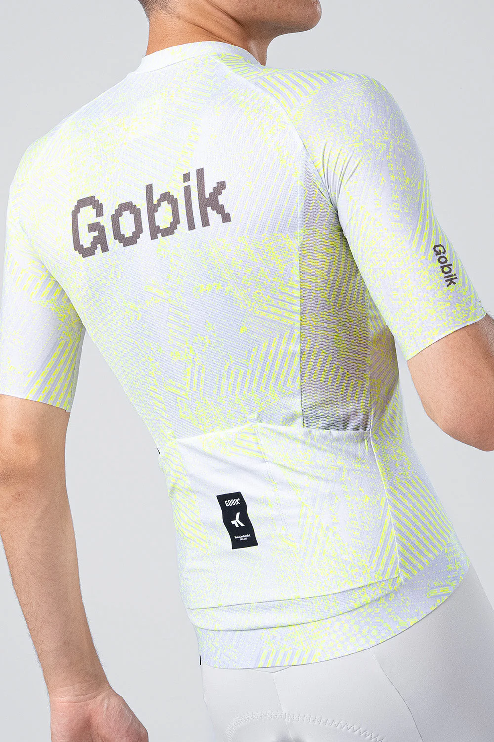 short-sleeve-jersey-cx-pro-4-0-men-hack-preorder-warm26-02.webp