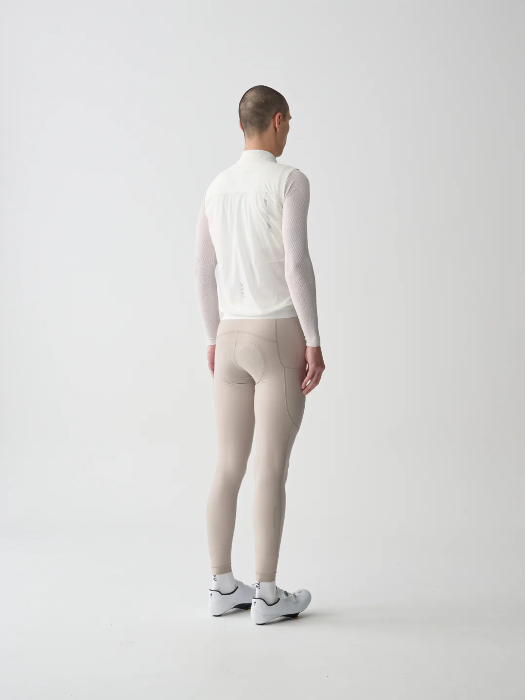 MPMVE240124_WHIT.Flow-Vest_WHITE_PDP_03_3dec23f8-d868-411f-8c96-b50af797e17f.webp