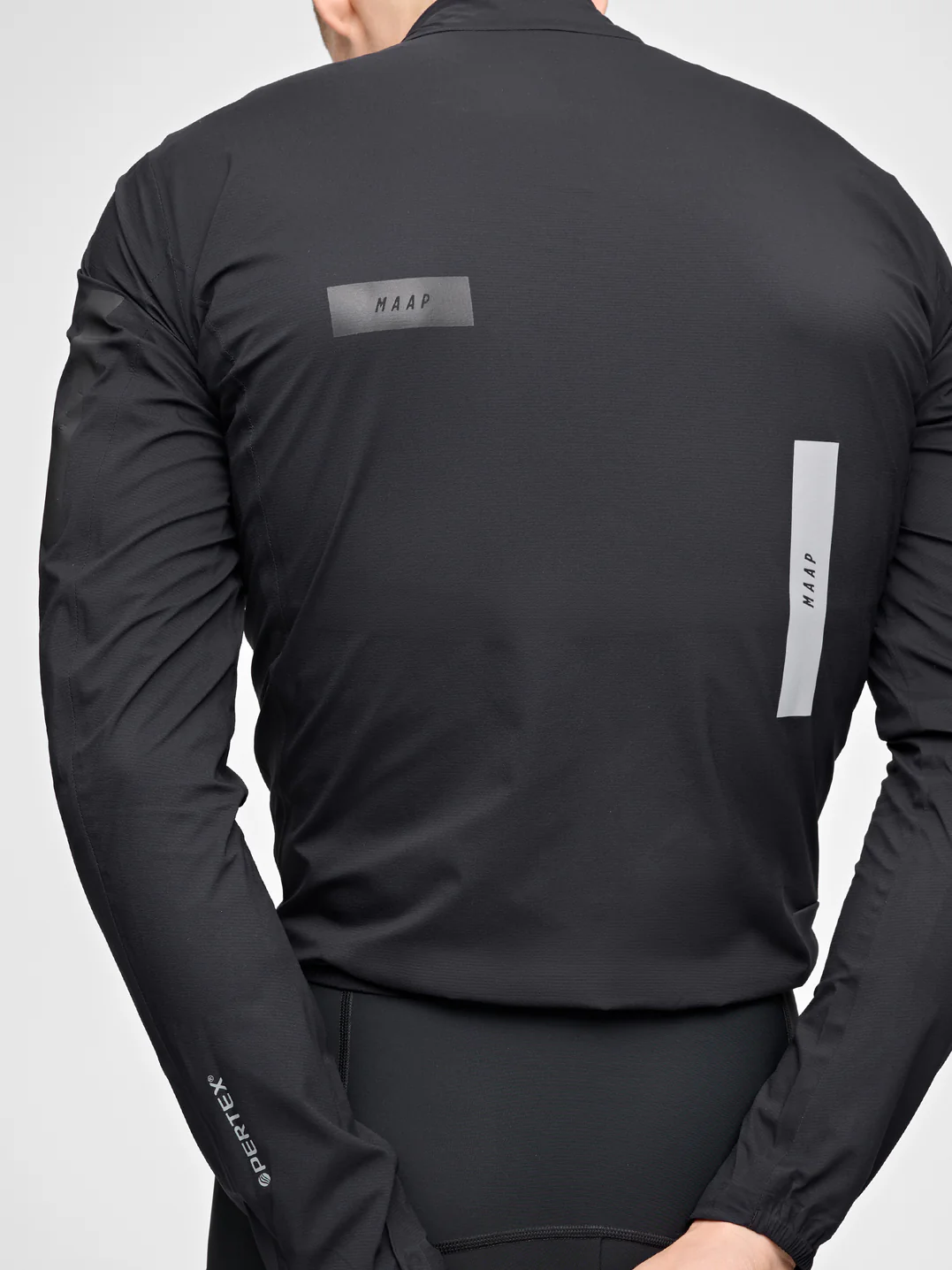 MAP-MAR156_BLK.ATMOS-JACKET_BLACK_PDP_04.webp