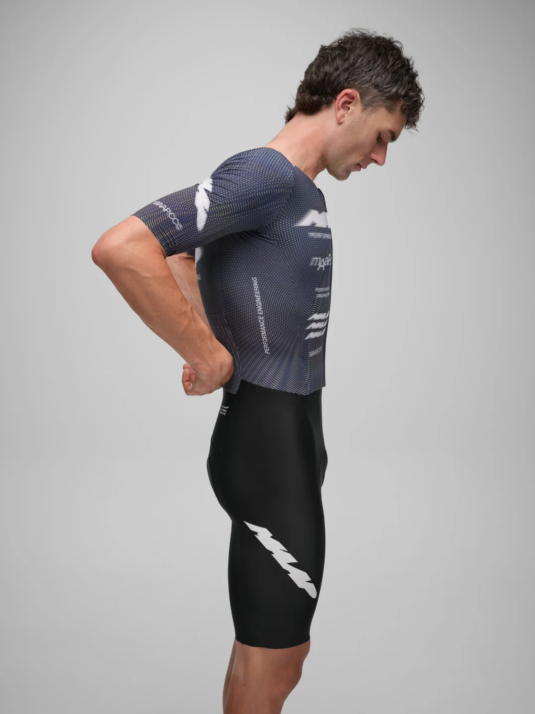 MPMSK260126_STLB.BetaProAeroSpeedsuit_PDP_02.webp