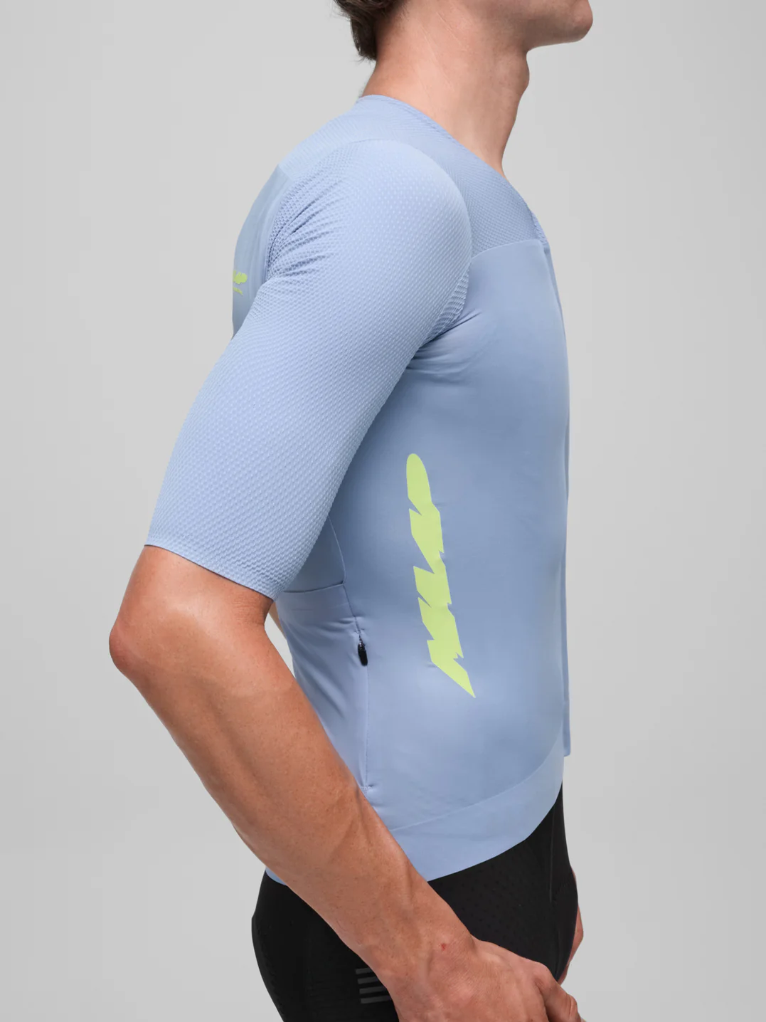MPMJE250526_ARCT.EclipseProRaceJersey_PDP_03.webp