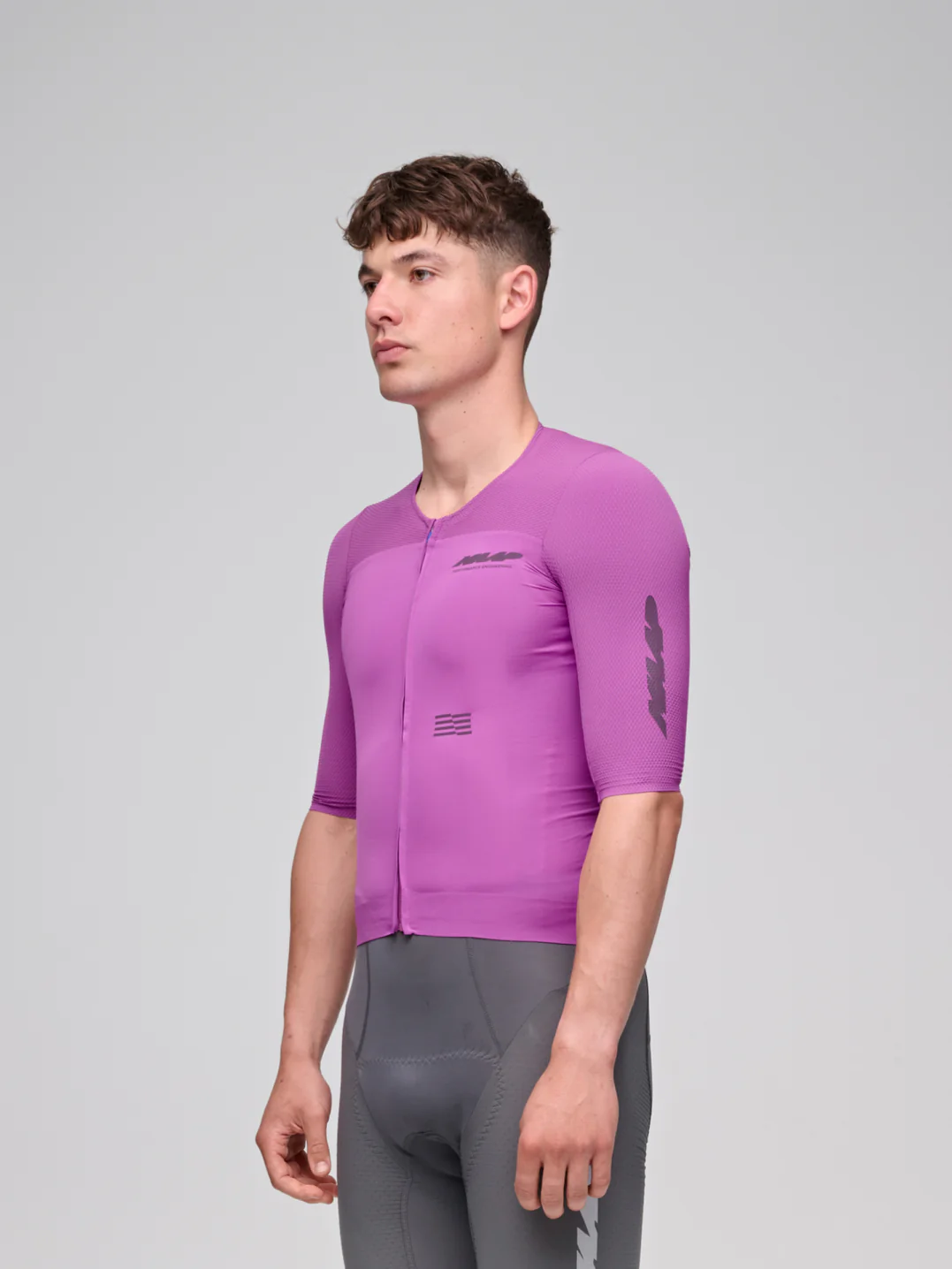 MPMJE250525_MAGN.EclipseProRaceJersey_PDP_01.webp