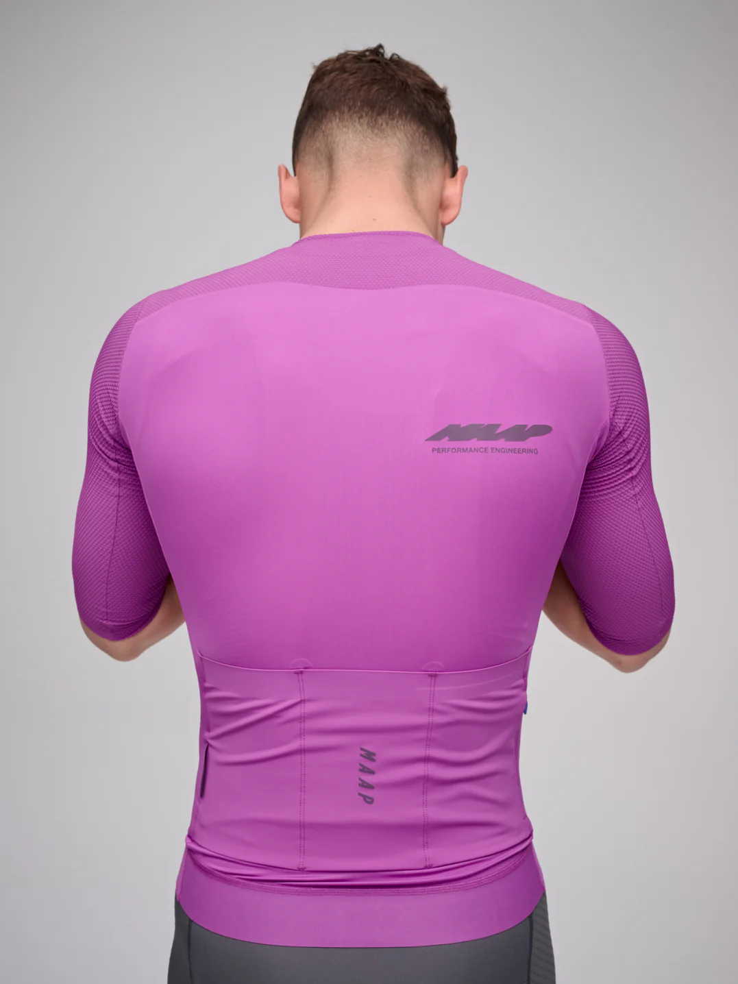 MPMJE250525_MAGN.EclipseProRaceJersey_PDP_05.webp