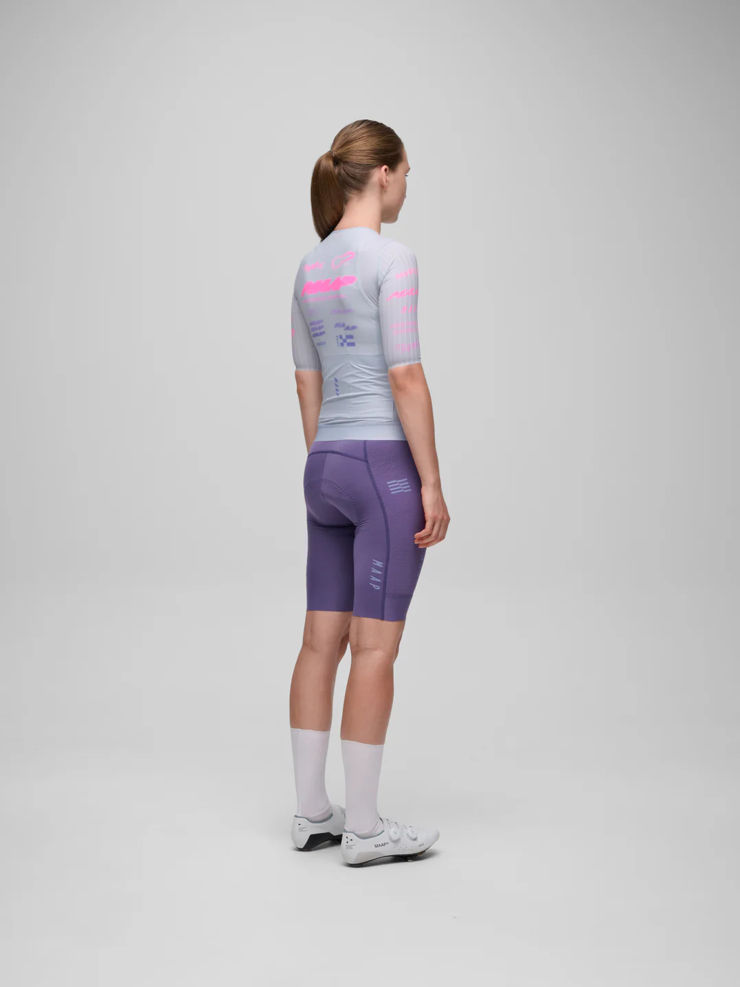 MPWJE260426_XEPR.Women_27sBetaProAeroJersey_PDP_02.webp