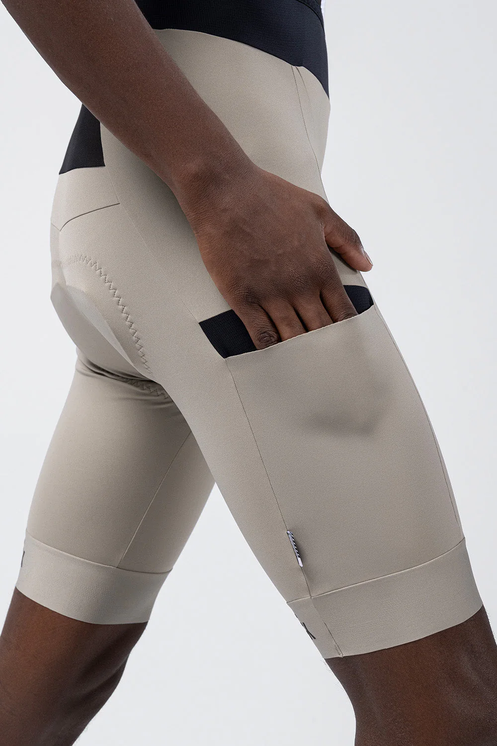 bib-short-grit-3-0-men-nessie-g10-02.webp