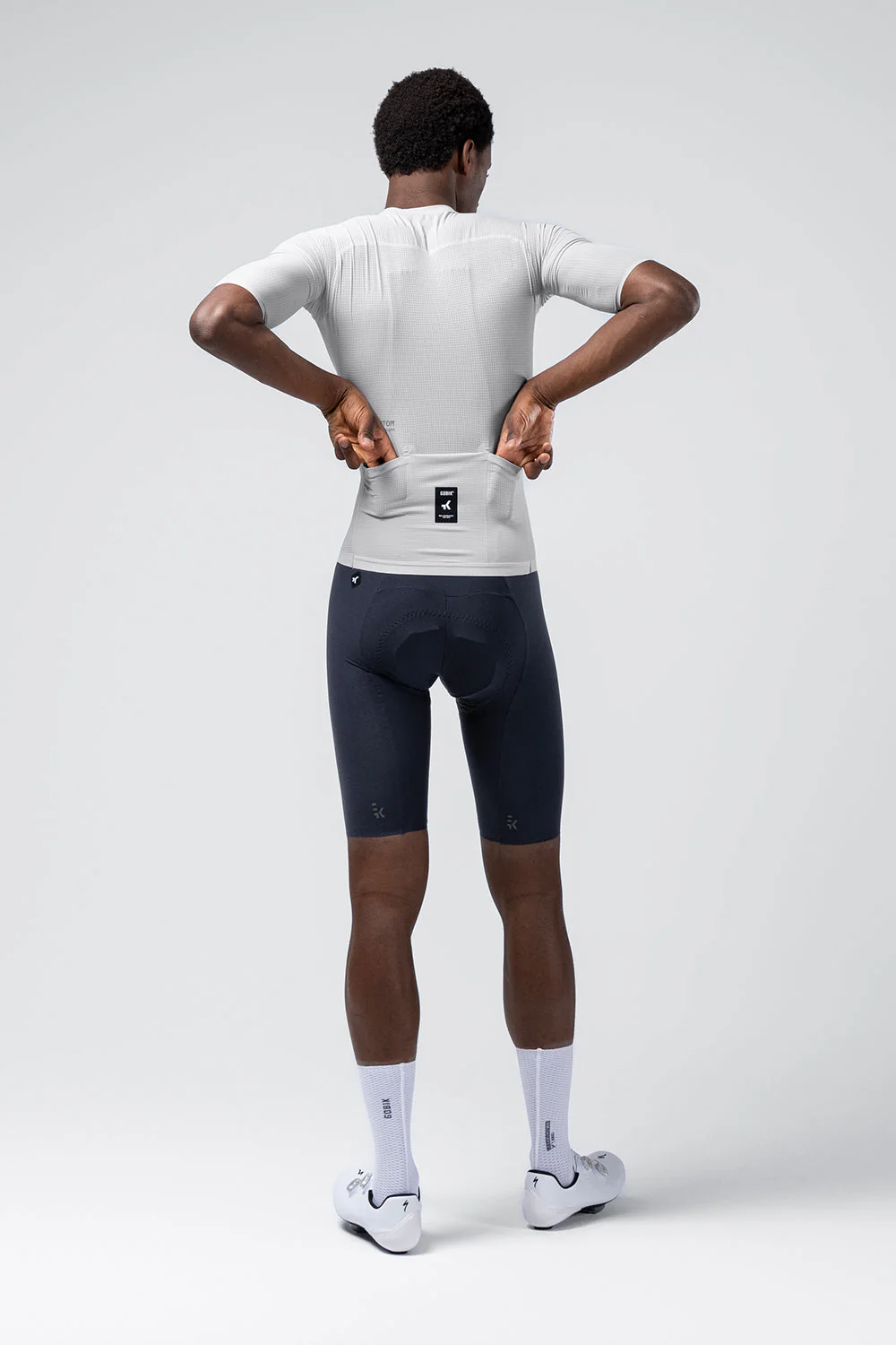 short-sleeve-jersey-phantom-men-empire-02.webp