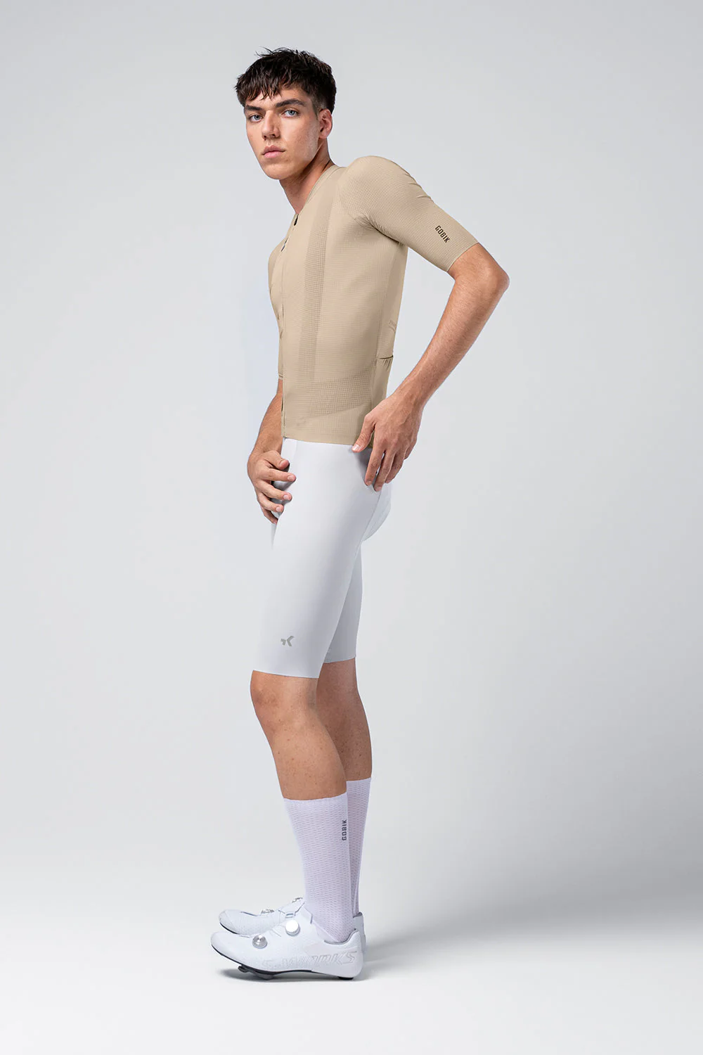 short-sleeve-jersey-phantom-men-rye-01.webp