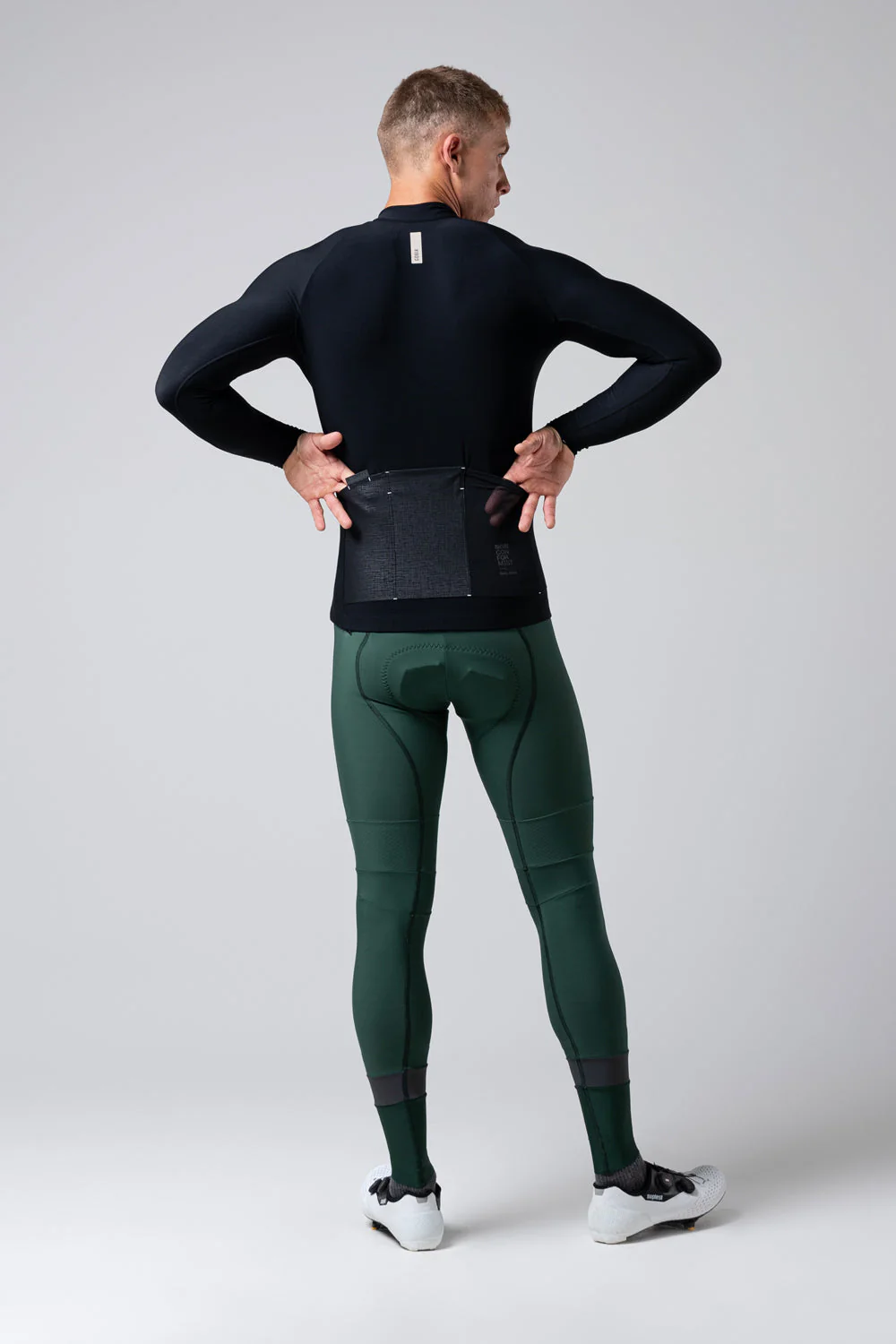 10-01-100-003-long-sleeve-jersey-pacer-solid-2-0-men-jasper-08_5476aa03-1a36-4229-9939-996d7164e67e.webp