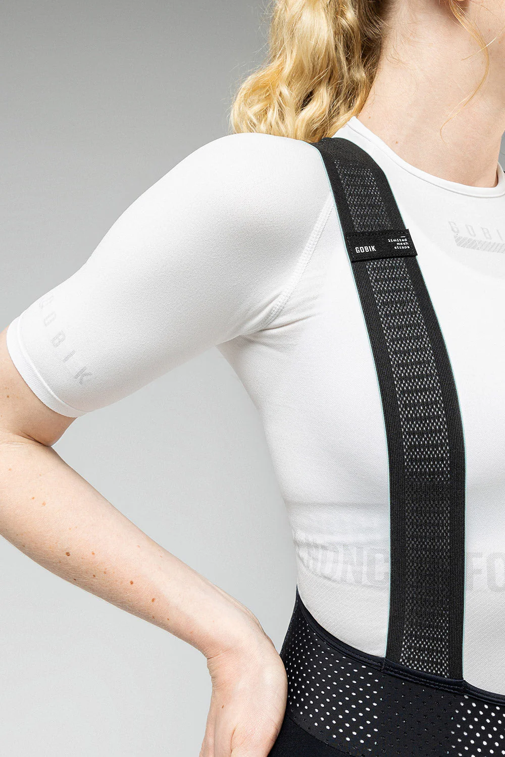 CAMISETA-INTERIOR-MANGA-CORTA-LIMBER-SKIN-MUJER-ICELANDIC-5_fe82ddea-3668-4f07-b429-12e6cc7973b1.webp