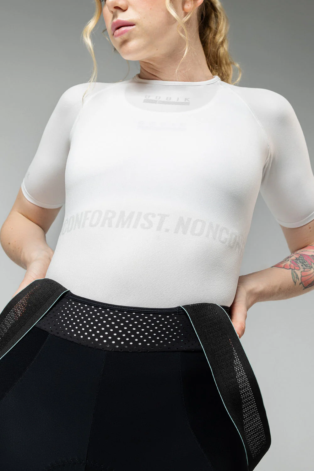 CAMISETA-INTERIOR-MANGA-CORTA-LIMBER-SKIN-MUJER-ICELANDIC-2_1cd9dd85-11eb-405b-8dee-8583b719b4e9.webp