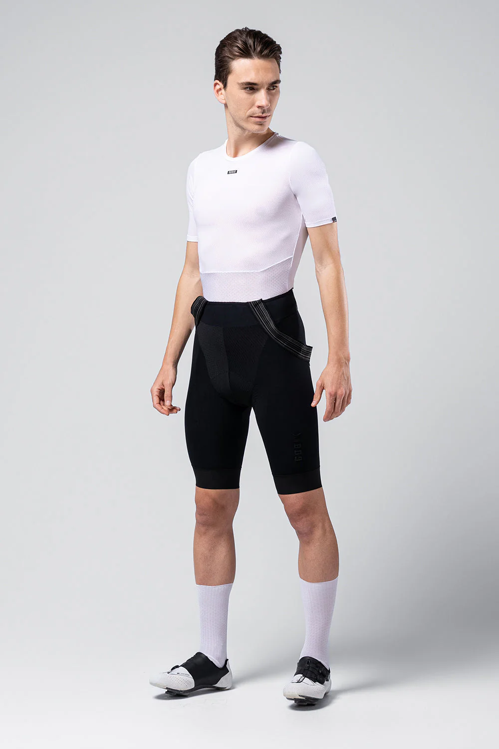 short-sleeve-baselayer-cell-skin-men-hakuba-01.webp