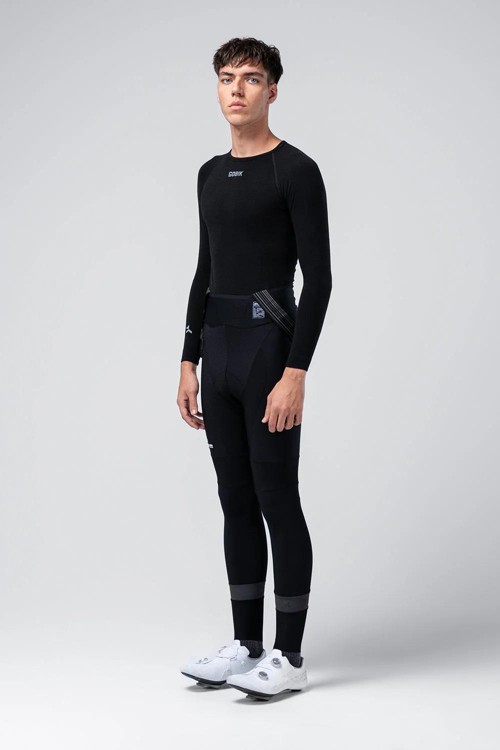 long-sleeve-baselayer-winter-merino-men-coal-timeless-01_c95fb1c0-4b93-4f44-ac48-21b4624db834.webp