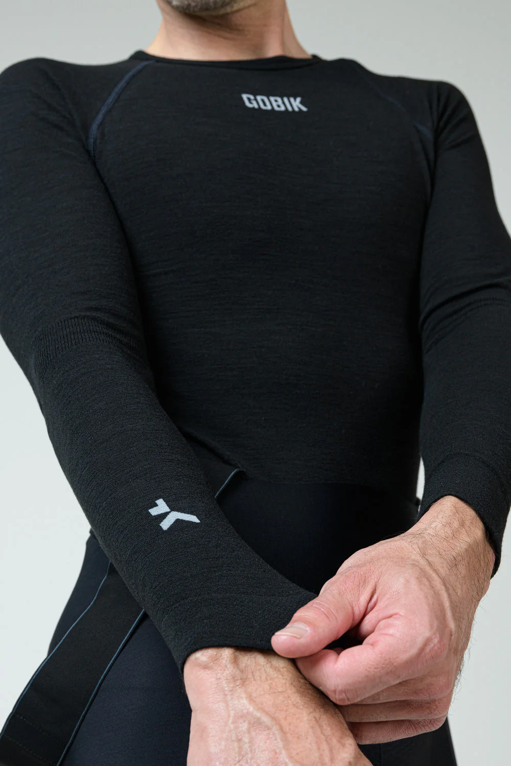 Camiseta-interior-ml-hombre-Winter-Merino-Coal-2-SKU-10-07-004-003.webp