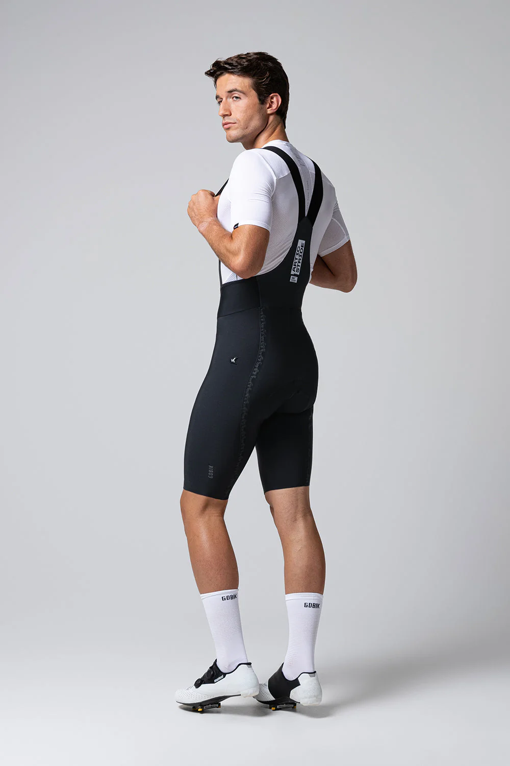 10-02-105-003-bib-short-artic-stride-men-black-k10-06_5401ca2c-53b4-4faa-9d6a-42a99e0a5c72.webp