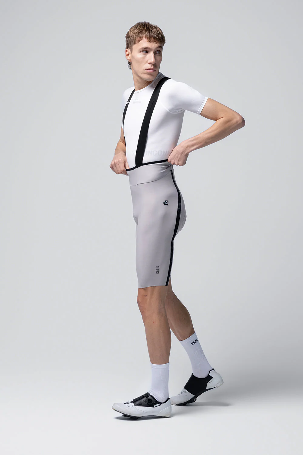 bib-short-artic-stride-men-tapioca-k10-05.webp