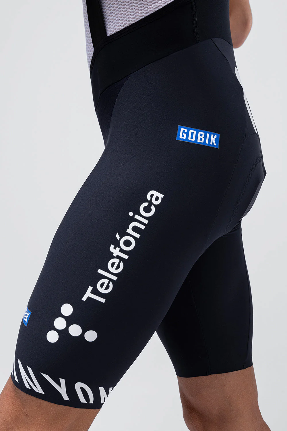 bib-short-ultralite-men-movistar-team-26-k10-02.webp