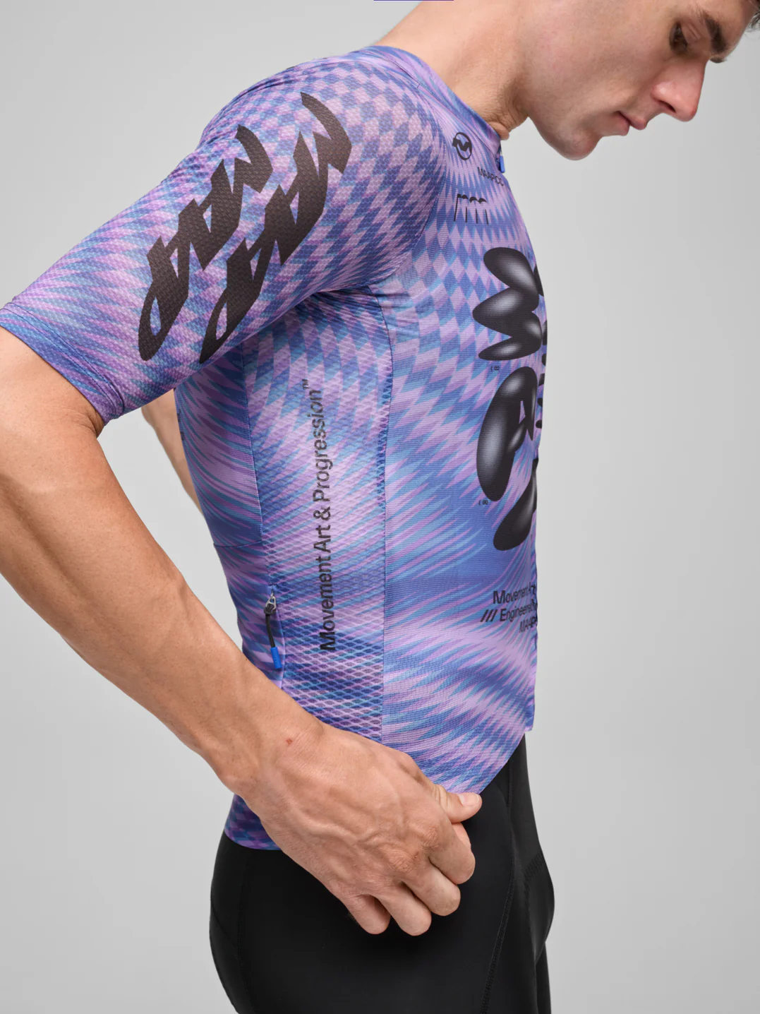 MPMJE260726_GLIT.SpectrumProAirJersey3-0_PDP_05.webp