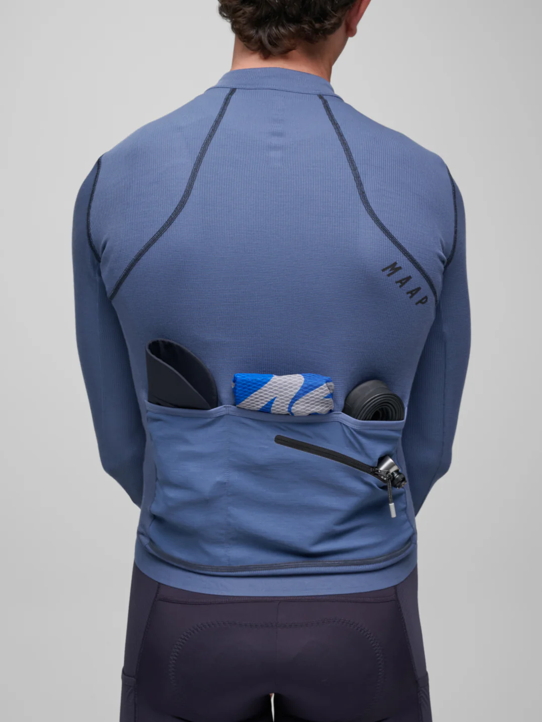 MPMJE241426_BIJO.Alt_RoadLSJersey2.0_PDP_04.webp