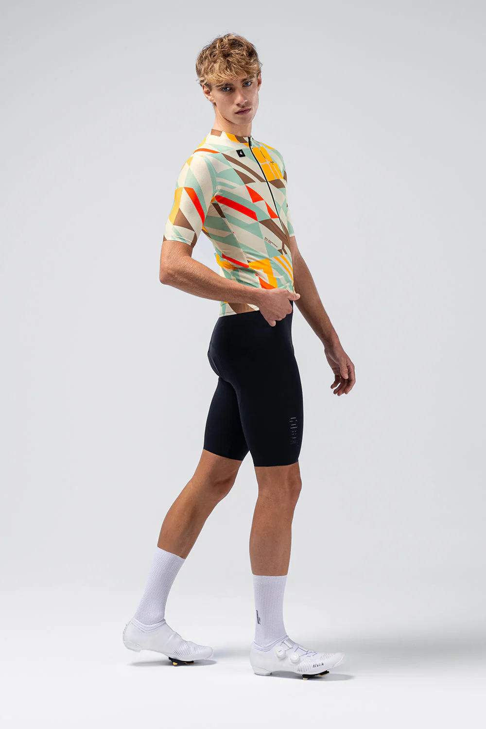 10-01-089-010-short-sleeve-jersey-magnitude-men-exa-06.webp