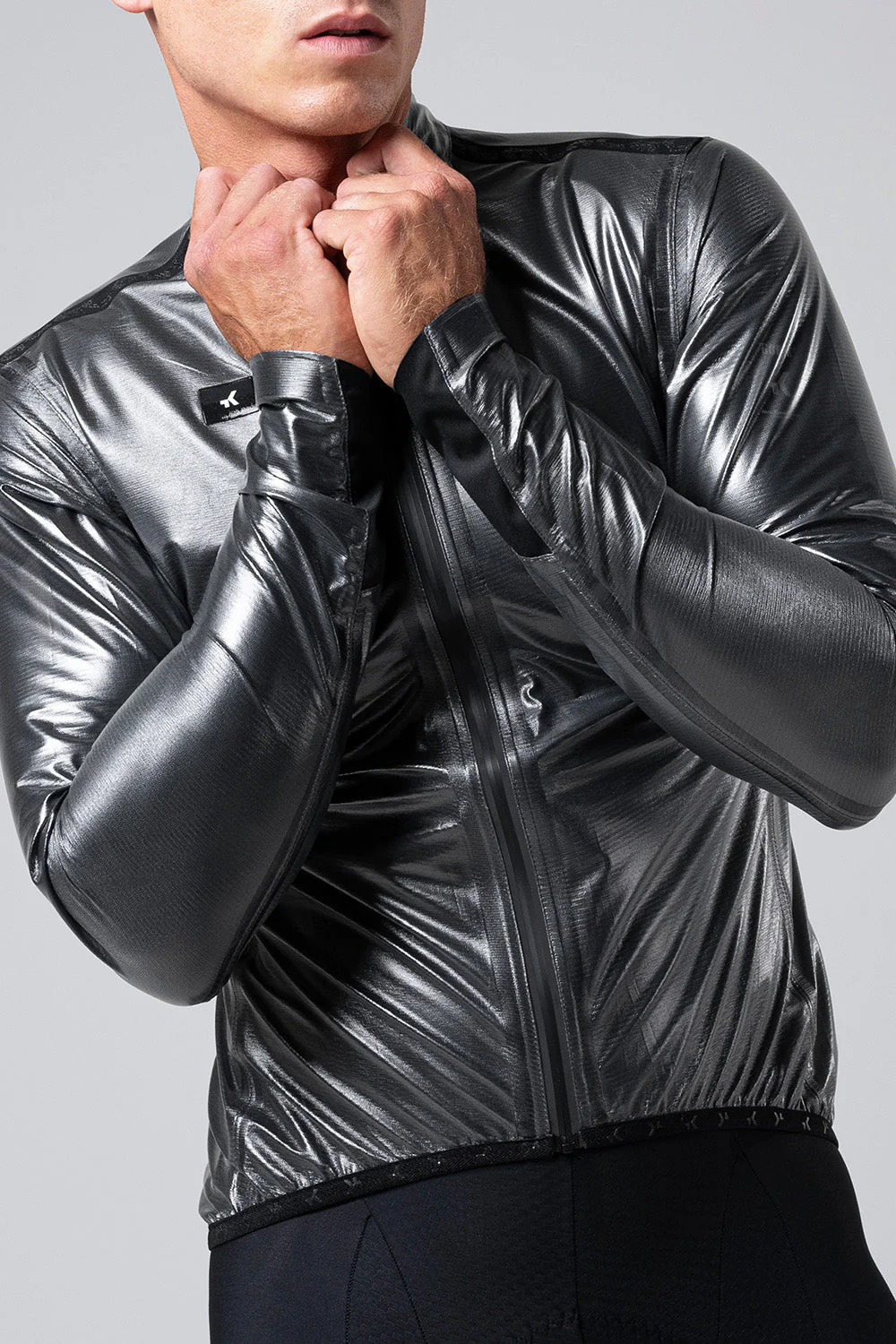10-05-009-001-lightweight-rain-jacket-pluvia-2-0-men-true-black-02_9c33d000-8ea4-40ee-a873-2bbfcf3ae041.webp