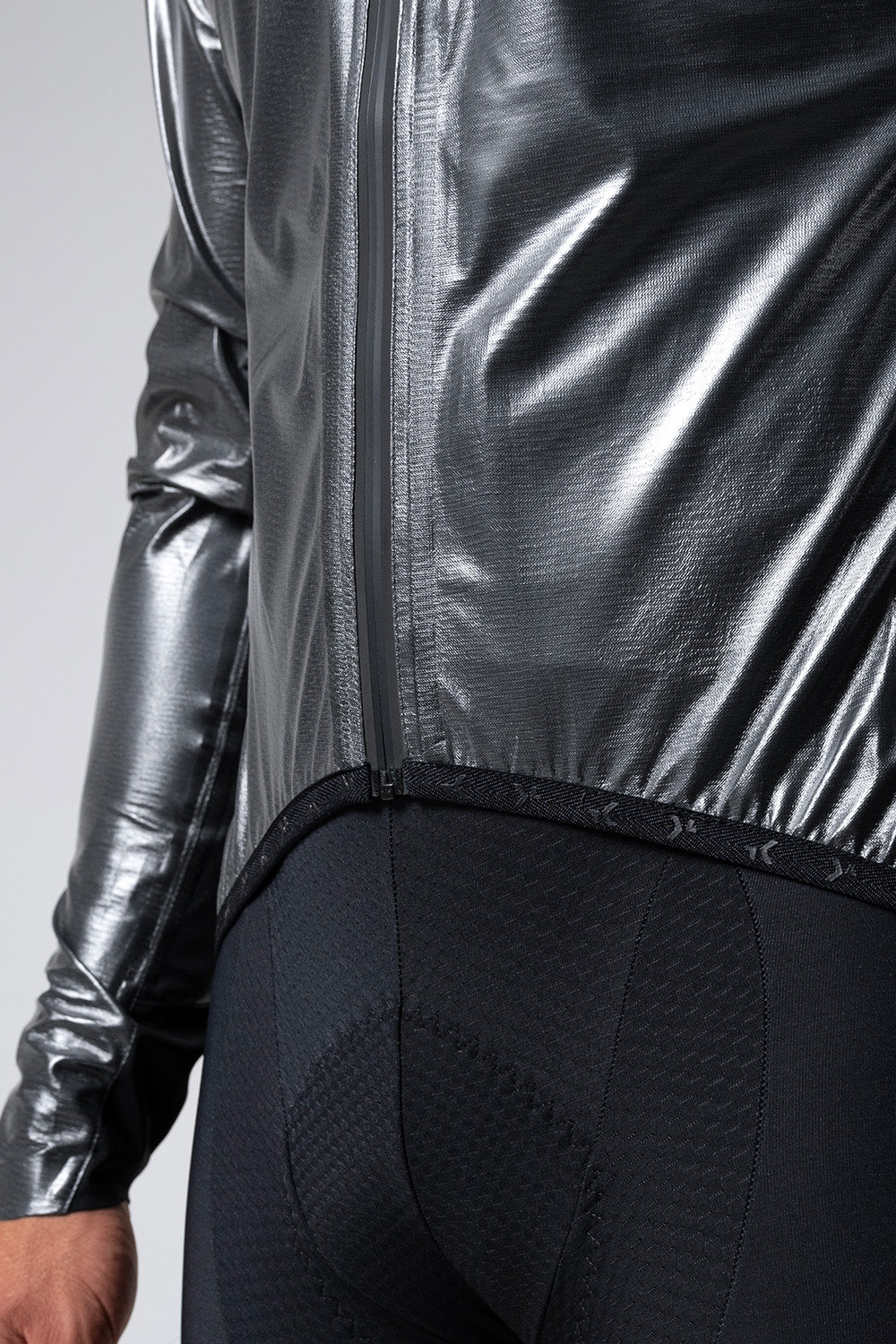 10-05-009-001-lightweight-rain-jacket-pluvia-2-0-unisex-true-black-06_bad9a572-77a2-4b34-9107-4ec0d9ca2fac.jpg