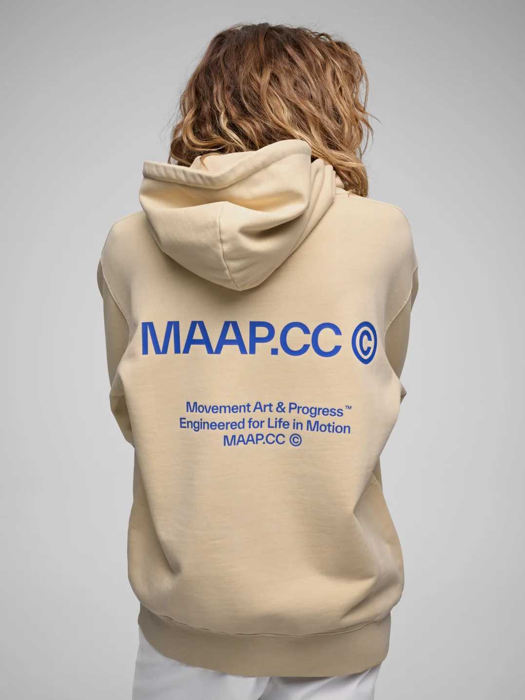 MPMTO252325_PERL.EssentialsCCHoodie_PDP_03.webp