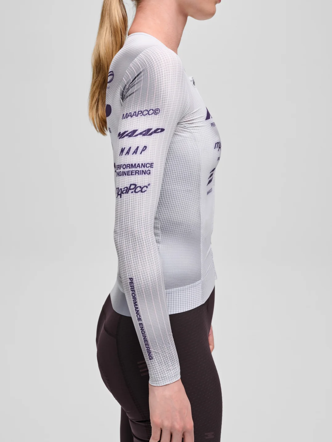 MPWLS261926_LNGR._PDP_05.webp