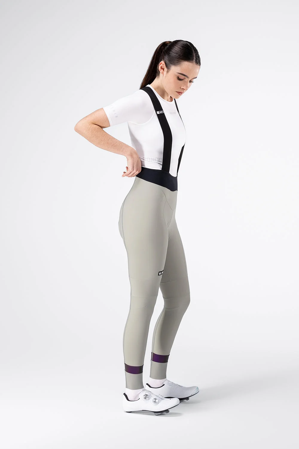 10-02-136-006-bib-tight-absolute-8-0-woman-leek-k9-1.webp
