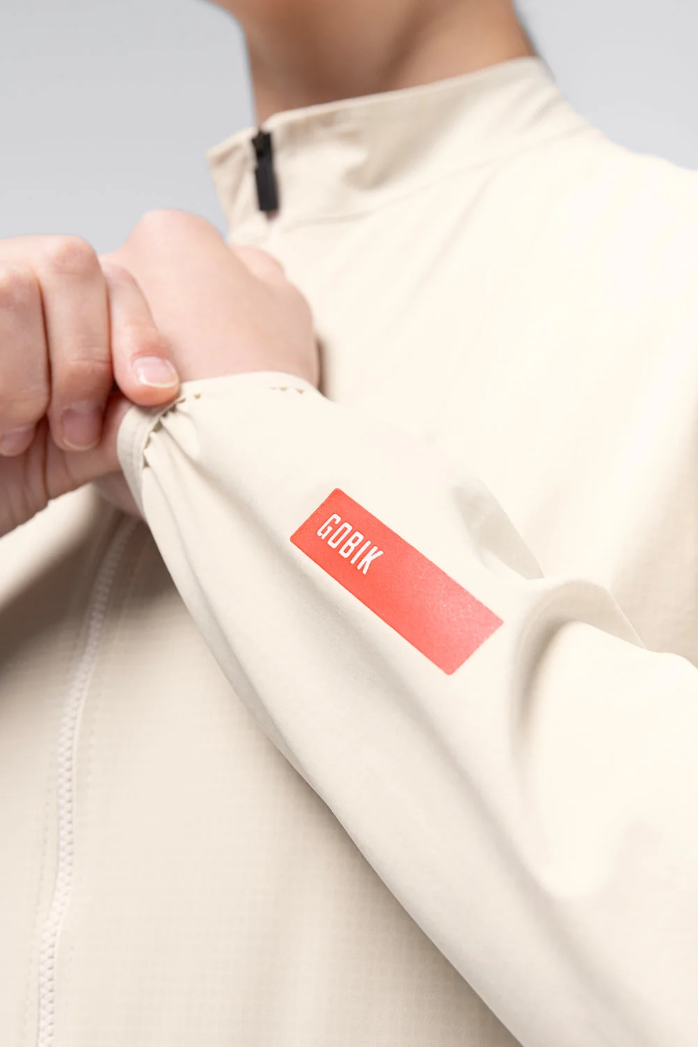10-05-011-003-rain-jacket-long-sleeve-selkie-2-0-unisex-paper-7.webp