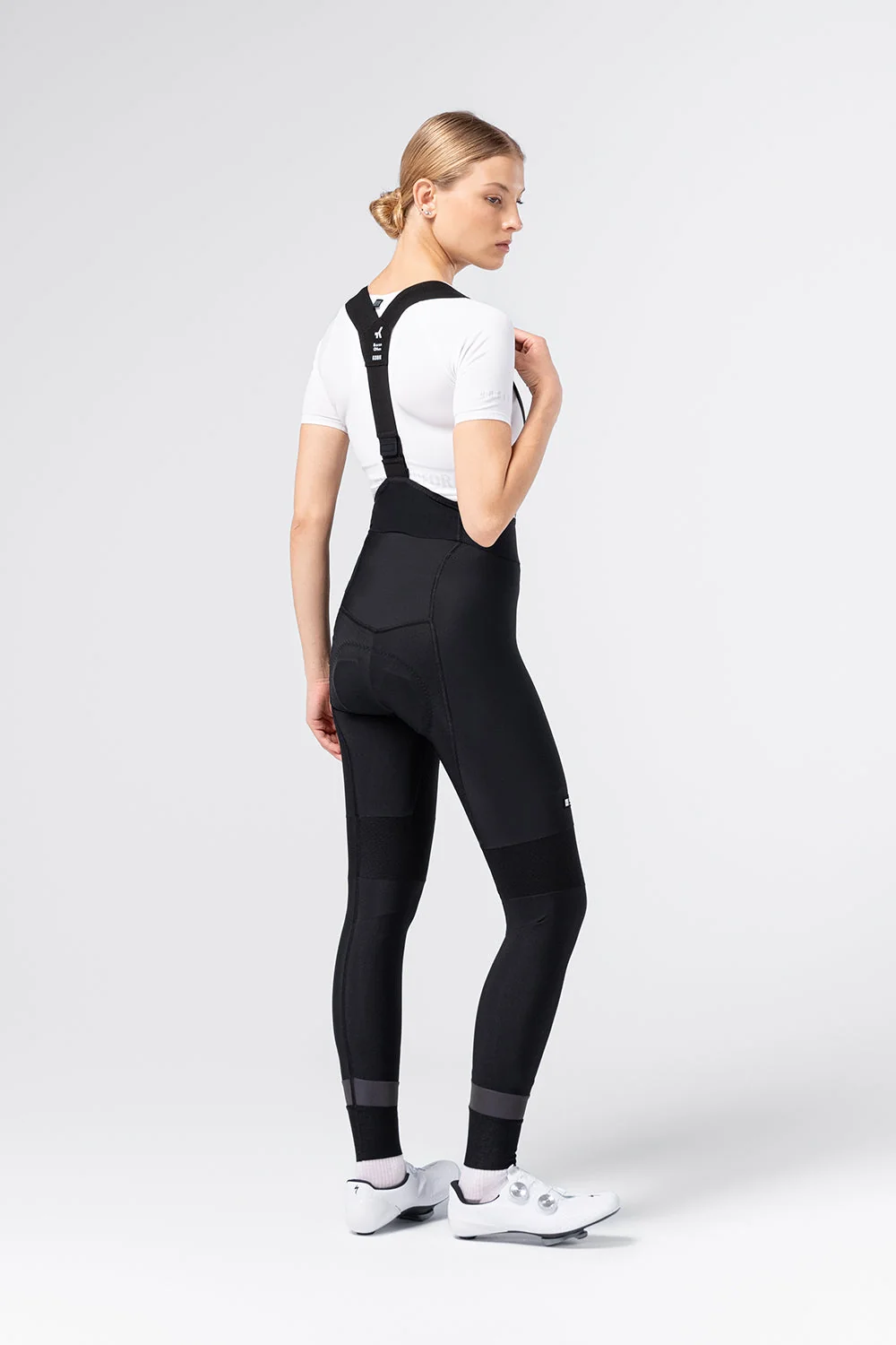 10-02-136-002-bib-tight-absolute-8-0-women-black-k9-08.webp