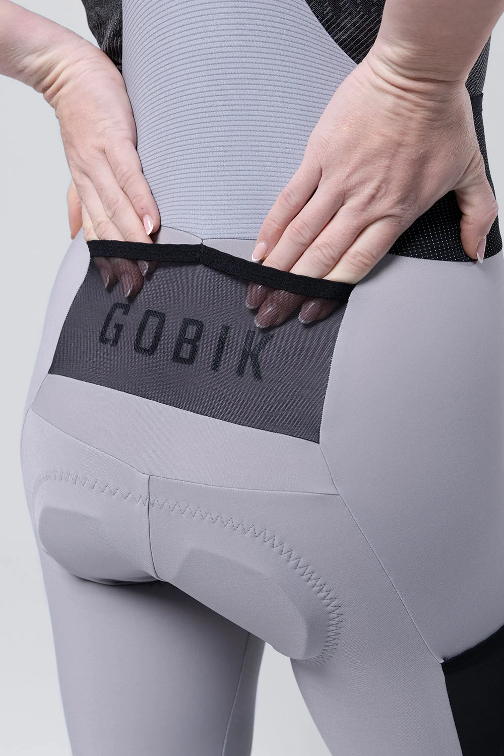 bib-tight-grit-women-tapioca-k9-08.webp