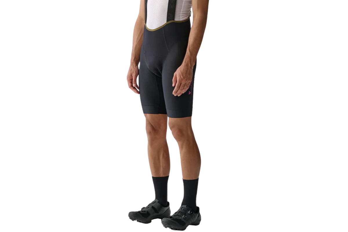 cargo spodenki czarne maap man.png